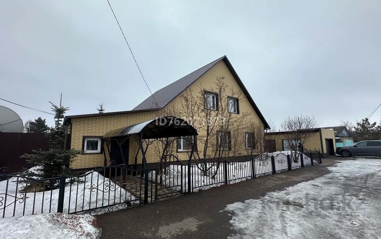 Отдельный дом · 5 комнат · 220 м² · 10 сот., Добровольского 18 за 65 млн ₸ в Бишкуле (Бесколь) — фото 2