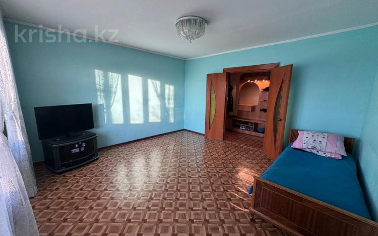 4-бөлмелі пәтер · 92 м² · 5/9 қабат, Степной 1 ш/а. 4/31, бағасы: 28.5 млн ₸ в Караганде, Казыбек би р-н — фото 11
