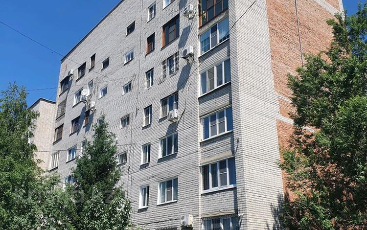 4-комнатная квартира, 120 м², 4/7 этаж, Кабанбай батыра 43 за 65.5 млн 〒 в Усть-Каменогорске — фото 2