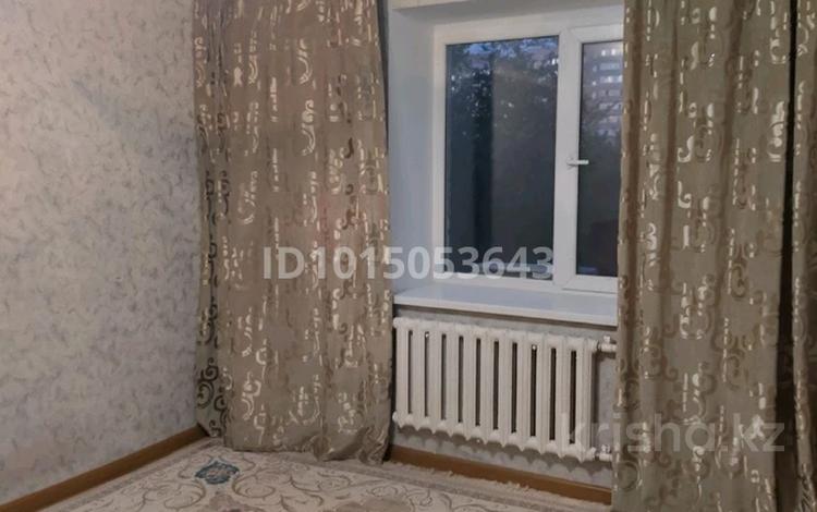 2-бөлмелі пәтер · 42.6 м² · 4/5 қабат, Жилгородок ш/а. 52, бағасы: 8.5 млн ₸ в Актобе, мкр Жилгородок — фото 2
