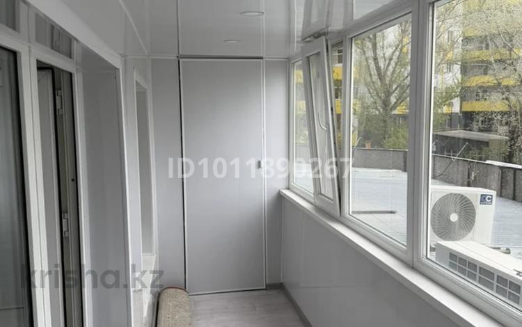 4-бөлмелі пәтер · 90.3 м² · 2/9 қабат, Абая 104/1 — Напротив Бургер Кинга, бағасы: 40 млн ₸ в Уральске — фото 2