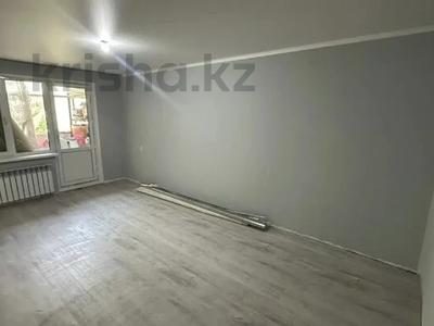 3-комнатная квартира · 62 м² · 2/5 этаж, мкр Аксай-3 за 39.5 млн ₸ в Алматы, Ауэзовский р-н