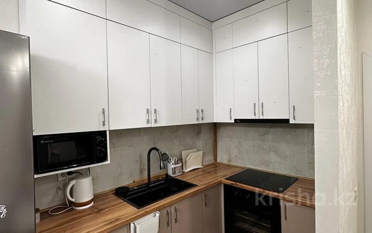 2-комнатная квартира · 40 м² · 1/3 этаж, Аубакирова за 23 млн ₸ в  — фото 2