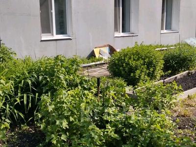 Жеке үй · 3 бөлме · 40 м² · 476 сот., 2 новаторная, бағасы: ~ 8.3 млн ₸ в Петропавловске