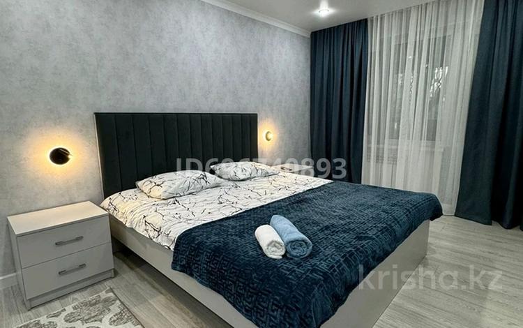 1-бөлмелі пәтер · 34 м² · 1/9 қабат, мкр 8, 101 стрелковой 16, бағасы: 13 000 ₸ в Актобе — фото 2