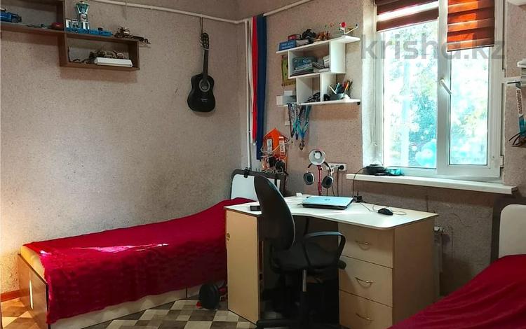 2-комнатная квартира · 47.2 м² · 2/2 этаж, Алии Молдагуловой за 7.5 млн ₸ в Абай — фото 4