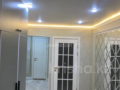 3-бөлмелі пәтер · 65 м² · 8/9 қабат, ул. Братьев Жубановых 284, бағасы: 29 млн ₸ в Актобе