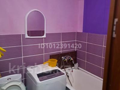 1-бөлмелі пәтер · 37 м² · 2/5 қабат, Момышулы 17 — Сдам в аренду 1 ком квартиру на долги срок, расположен по улице Момышулы ,есть все для комфортного проживания., бағасы: 150 000 〒 в Жезказгане