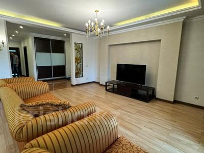 3-комнатная квартира · 122.7 м² · 7/13 этаж, Бузурбаева 33а за 98 млн 〒 в Алматы, Медеуский р-н