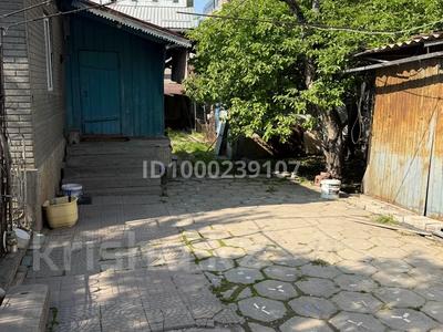 Отдельный дом · 2 комнаты · 50 м² · 5 сот., Кекилбайулы 77 за 67 млн 〒 в Алматы, Бостандыкский р-н