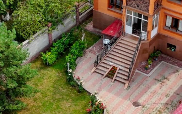Жеке үй · 5 бөлме · 254.8 м² · 8 жүзд., Серали Лапина 108, бағасы: 235 млн ₸ в Алматы, Наурызбайский р-н — фото 2