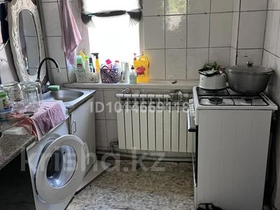 Жеке үй · 2 бөлме · 39.4 м² · 7 жүзд., Латиф Хамиди 23, бағасы: 19 млн ₸ в 