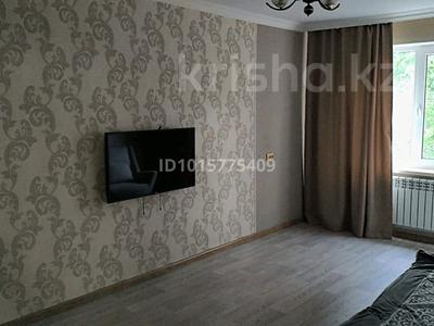 2-бөлмелі пәтер · 55 м² · 2/5 қабат, 2 ш/а. 273, бағасы: 18.5 млн ₸ в Актобе, мкр 8