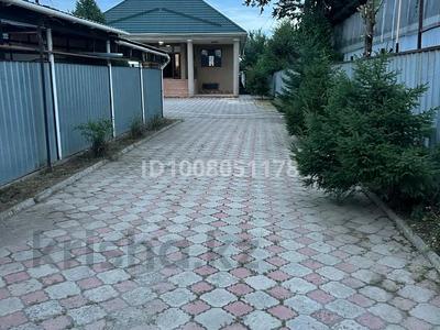 Отдельный дом · 7 комнат · 400 м² · 12 сот., мкр Акжар 69 — Келимбетова за 600 000 ₸ в Алматы, Наурызбайский р-н