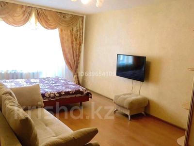 1-комнатная квартира · 32 м², мкр Новый Город, Бухар Жырау за 8 000 ₸ в Караганде, Казыбек би р-н