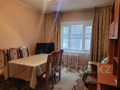 2-комнатная квартира · 52 м² · 1/5 этаж, 10 мкр за 12.2 млн 〒 в Таразе