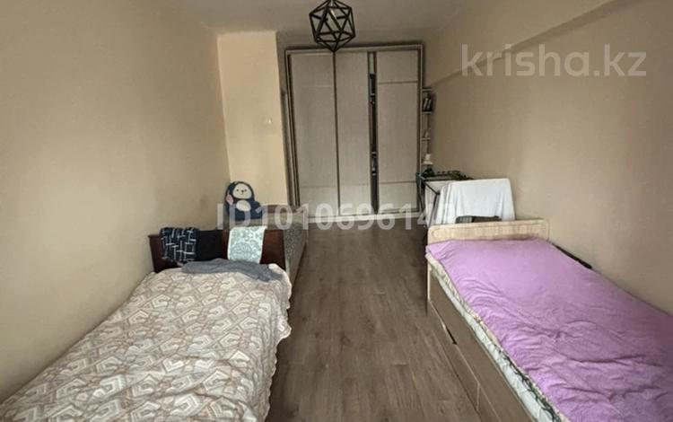2-бөлмелі пәтер · 42 м² · 2/4 қабат, Жарокова 187б — Жарокоаа жандосова, бағасы: 28 млн ₸ в Алматы, Бостандыкский р-н — фото 2