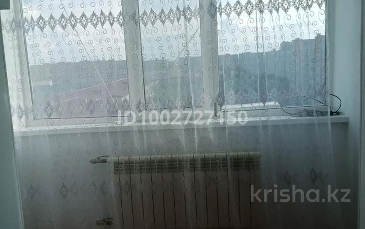 1-комнатная квартира · 50 м² · 9/10 этаж, мкр 12 19 — В центре 12 мкр за 110 000 ₸ в Актобе — фото 2