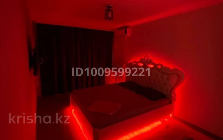 1-бөлмелі пәтер · 51 м² · 4/5 қабат, Ильясова, бағасы: 4 000 ₸ в  — фото 2