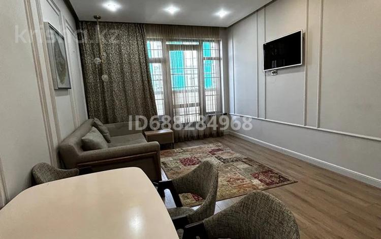 3-комнатная квартира · 74.5 м² · 17/17 этаж, Толе би 181 — Толе би ауэзова за 470 000 ₸ в Алматы, Алмалинский р-н — фото 2