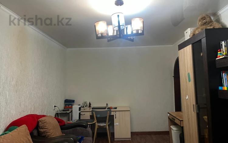 2-комнатная квартира · 48 м² · 2/5 этаж, мкр Новый Город, Мустафина за 15.5 млн ₸ в Караганде, Казыбек би р-н — фото 11