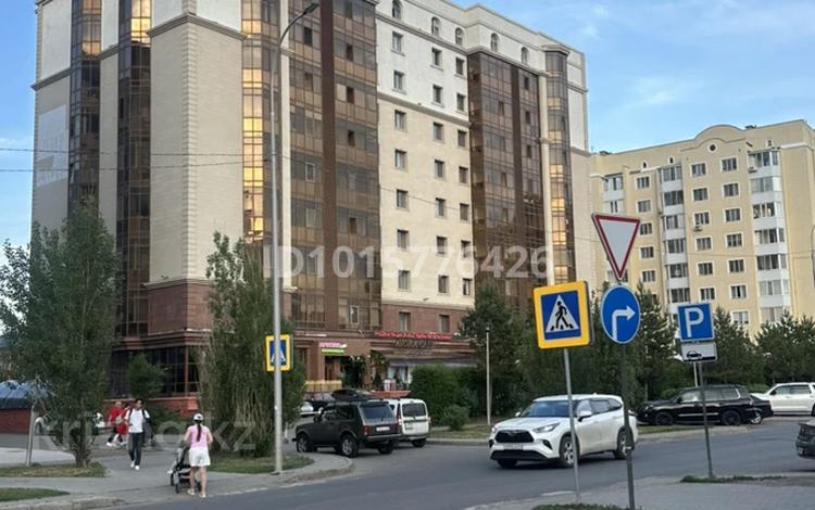 2-комнатная квартира · 75 м² · 10/10 этаж, Максут Нарикбаев 12 за 25 млн ₸ в Астане, Нура р-н — фото 2