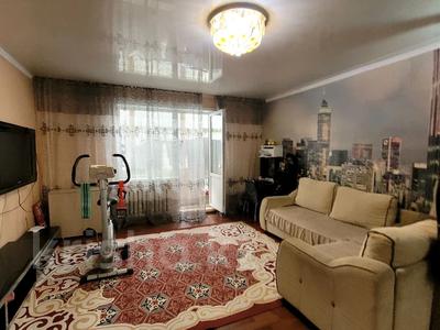 3-комнатная квартира, 68 м², 5/9 этаж, Утепбаева за 25 млн 〒 в Семее