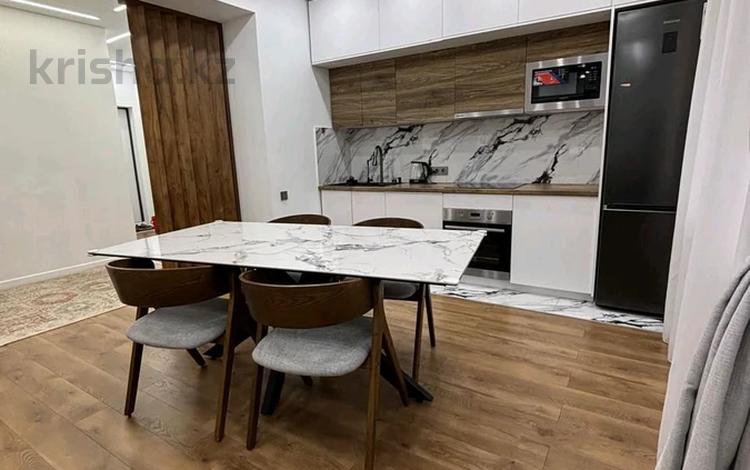 2-комнатная квартира · 62 м² · 14/15 этаж, Райымбека 210 за 350 000 ₸ в Алматы, Алмалинский р-н — фото 2