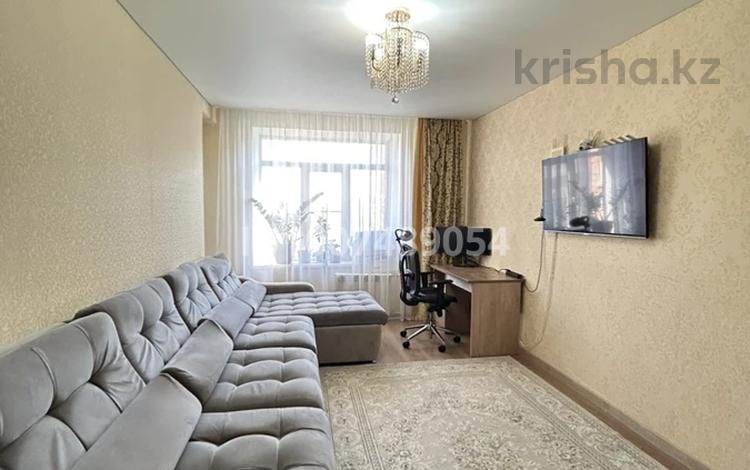 3-бөлмелі пәтер · 78.2 м² · 1/5 қабат, Молдагуловой 17/7, бағасы: 30.9 млн ₸ в Усть-Каменогорске, Ульбинский — фото 2