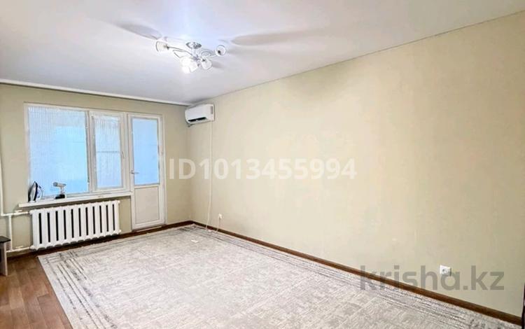 1-комнатная квартира · 31 м² · 3/5 этаж, мкр 5, проспект Абая 24/2 за 11 млн ₸ в Актобе — фото 2