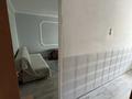 1-комнатная квартира · 31 м² · 2/5 этаж, мкр Юго-Восток, Строителей 15 — Муканова, Язева, Шахтеров за 15 млн ₸ в Караганде, Казыбек би р-н — фото 7