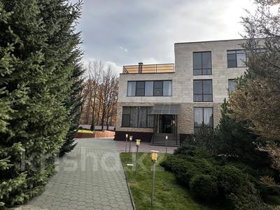 Отдельный дом · 5 комнат · 1200 м² · 110 сот., мкр Каменское плато за 1.8 млрд ₸ в Алматы, Медеуский р-н