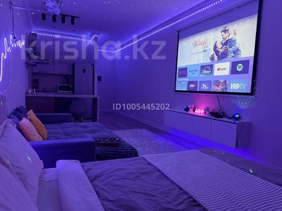 1-комнатная квартира · 40 м² · 12/18 этаж, Навои — Торайгырова за 25 000 ₸ в Алматы, Бостандыкский р-н