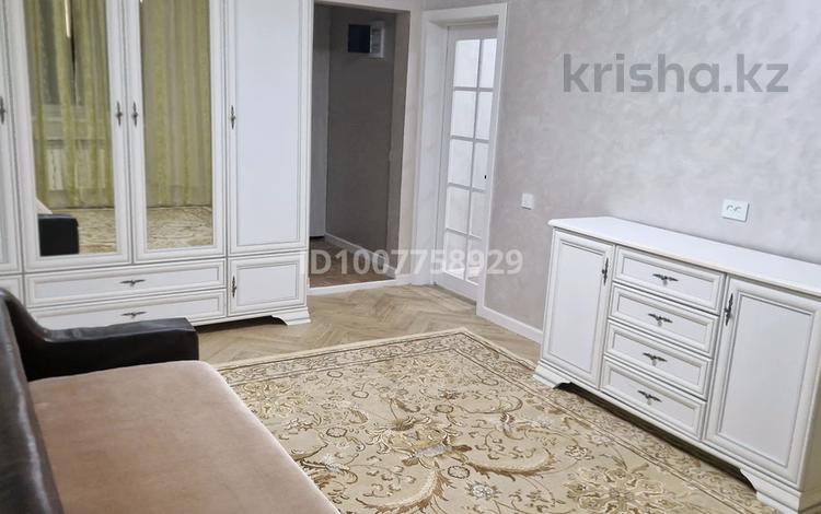 1-комнатная квартира · 45 м² · 5/9 этаж, мкр Тастак-2 8 за 230 000 ₸ в Алматы, Алмалинский р-н — фото 2