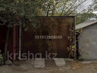 Гараж · 30 м² · Турксибская 49, бағасы: 5 млн ₸ в Семее