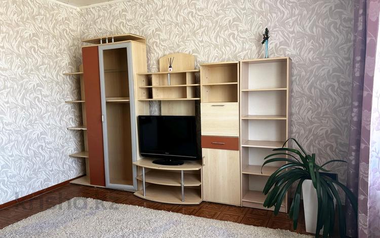 2-комнатная квартира · 56 м² · 5/10 этаж, Валиханова 159 — Автовокзал, центральный рынок, маг. Мерей Адлен за 15 000 ₸ в Семее — фото 39