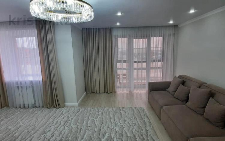 3-комнатная квартира · 86.5 м² · 8/9 этаж, Жамбыла Жабаева за 52 млн 〒 в Петропавловске — фото 2