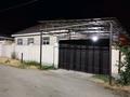 Отдельный дом · 4 комнаты · 290 м² · 6.5 сот., 2ая Уездная 5 — За лини за 28 млн ₸ в Таразе