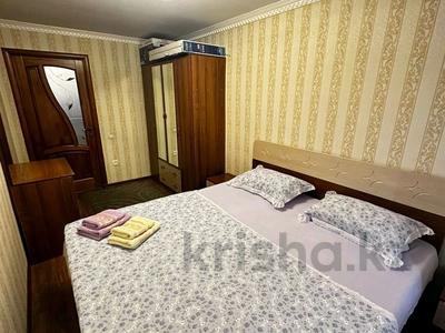 2-комнатная квартира · 45 м² · 3/4 этаж, Бауыржан Момышулы 8 за 12 000 ₸ в Шымкенте, Аль-Фарабийский р-н