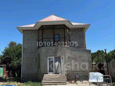 Жеке үй · 9 бөлме · 250 м² · 0.8 жүзд., Женіс 8 — 20 мектеп жанында, бағасы: 35 млн ₸ в Мерке