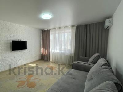 2-комнатная квартира · 52.5 м² · 2/9 этаж, Бориса Александрова 8/1 за 29.5 млн ₸ в Усть-Каменогорске