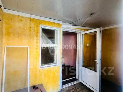 5-бөлмелі пәтер · 86.47 м² · 1/2 қабат, Тюра-там, Жанкожа батыр 35 — Садик вокзал жакын, бағасы: 3 млн 〒 в Байконуре