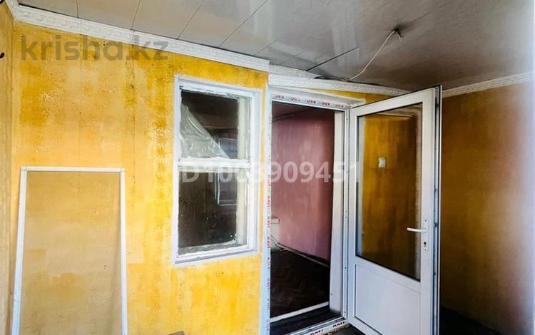 5-комнатная квартира · 86.47 м² · 1/2 этаж, Тюра-там, Жанкожа батыр 35 — Садик вокзал жакын за 3 млн 〒 в Байконуре — фото 2