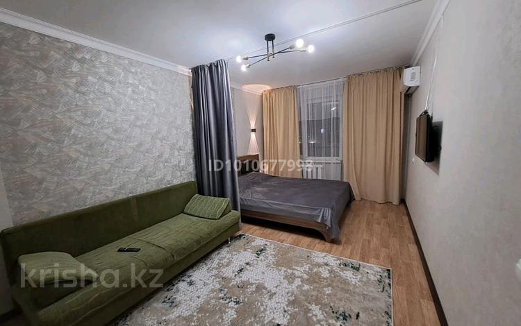 1-комнатная квартира · 35 м² · 5/9 этаж, мкр 11 115 за 15.9 млн ₸ в Актобе — фото 2