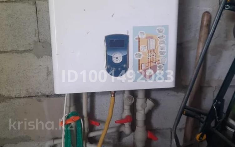 Отдельный дом · 3 комнаты · 1000 м² · 8 сот., Даулет 1 за 13 млн 〒 в Береке — фото 7