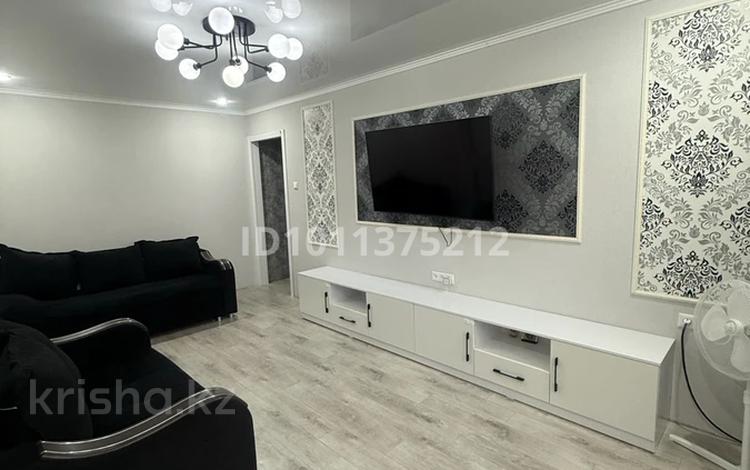 4-бөлмелі пәтер · 60 м² · 5/5 қабат, Абая, бағасы: 17 млн ₸ в Темиртау — фото 2