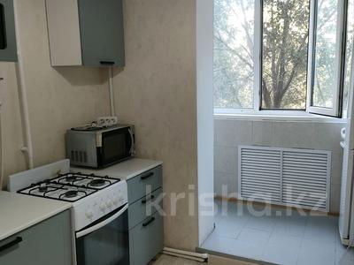 2-комнатная квартира · 45 м² · 2/5 этаж, Абулхаирхана 30 — Клиника Айгерим, Электрон, Медакадемия за 12 000 ₸ в Актобе