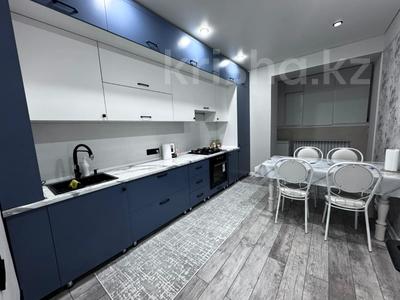 3-комнатная квартира · 95 м² · 1/5 этаж, улица Шернияза Жарылгас-улы за 30.9 млн ₸ в Актобе, мкр. Курмыш