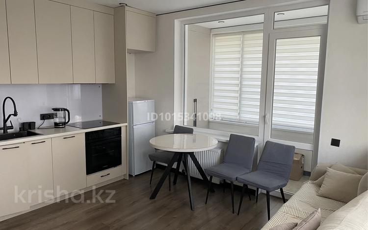 2-комнатная квартира · 45 м² · 7/24 этаж, Кабанбай батыра 38/1, 38/2, 38/3 за 370 000 ₸ в Астане, Есильский р-н — фото 3