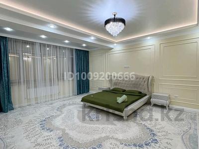 1-комнатная квартира · 68 м² · 8/16 этаж, 17-й мкр 23 — ЖК Флоренция возле Цон за 13 000 〒 в Актау